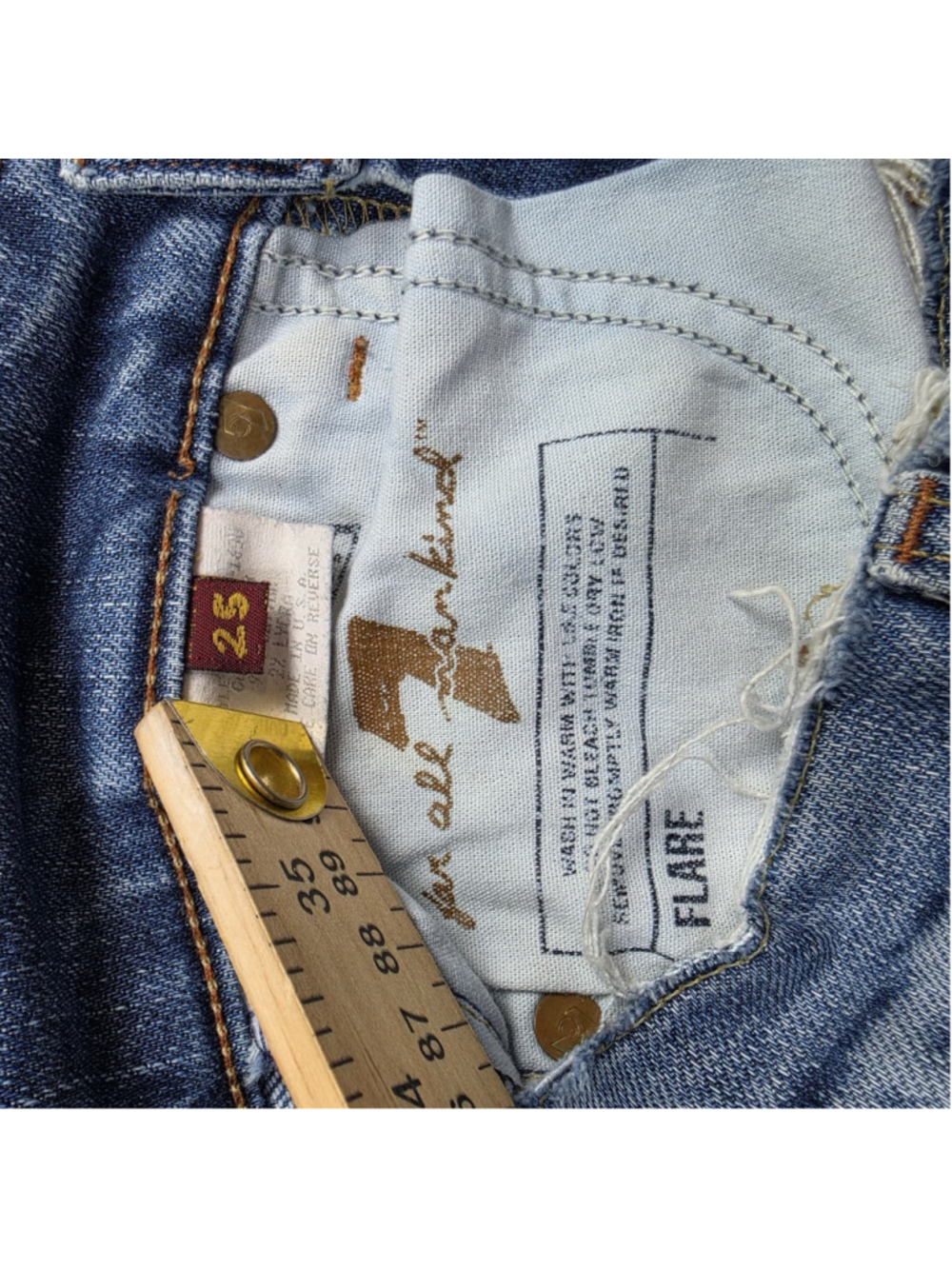 7 For All Mankind Dojo Flare Jeans Women’s Size 25 Distressed Medium Wash - Picture 7 of 12